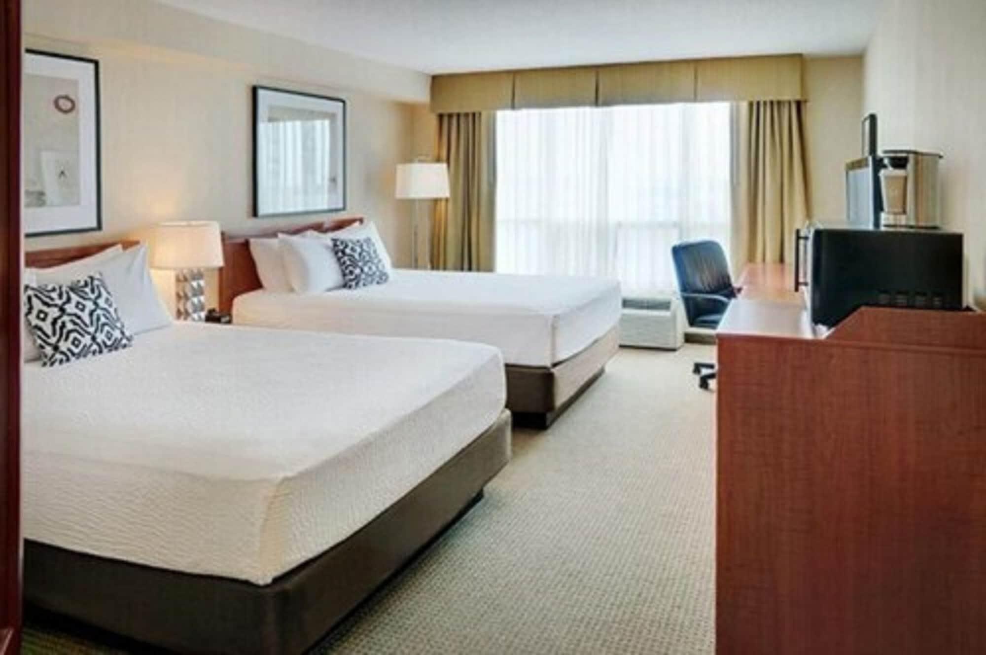Hotel Courtyard By Marriott Kitchener Esterno foto