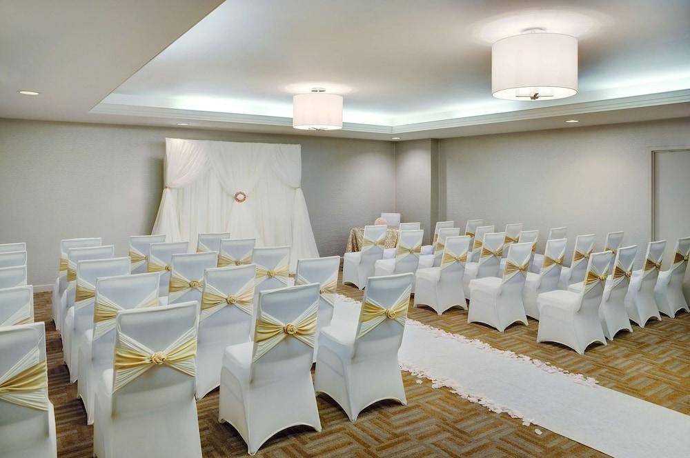Hotel Courtyard By Marriott Kitchener Esterno foto