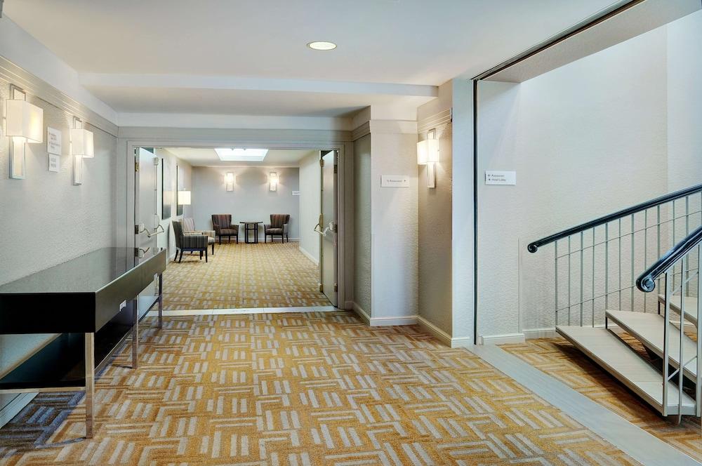 Hotel Courtyard By Marriott Kitchener Esterno foto